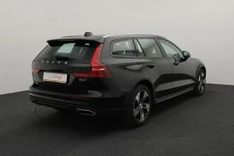 Volvo V60 Cross Country, 2.0, 140 kW, дизель, автомат, полный привод
