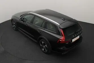 Volvo V60 Cross Country, 2.0, 140 kW, дизель, автомат, полный привод