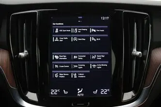Volvo V60 Cross Country, 2.0, 140 kW, дизель, автомат, полный привод