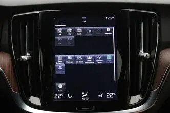 Volvo V60 Cross Country, 2.0, 140 kW, дизель, автомат, полный привод