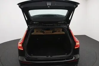 Volvo V60 Cross Country, 2.0, 140 kW, дизель, автомат, полный привод