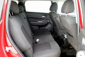 Chevrolet Orlando, 1.8, 104 kW, petrol, manual, front-wheel drive