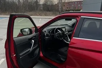 Mitsubishi Eclipse Cross, 1.5, 120 kW, bensiin, automaat, nelikvedu
