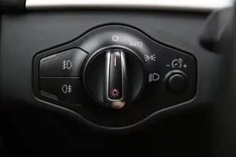 Audi A4, 1.8, 125 kW, бензин, автомат, передний привод