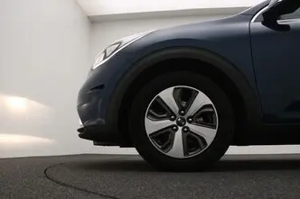 Kia Niro, 1.6, 77 kW, гибрид, автомат, передний привод