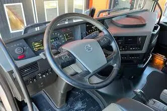 Volvo FH 540 6x4, 405 kW, diesel, automatic
