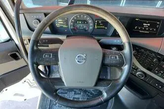 Volvo FH 540 6x4, 405 kW, diesel, automatic