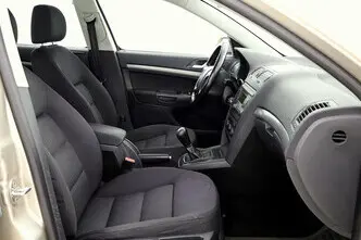 Škoda Octavia, 1.6, 85 kW, bensiin, manuaal, esivedu