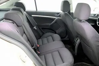 Škoda Octavia, 1.6, 85 kW, bensiin, manuaal, esivedu