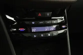 Peugeot 2008, 1.6, 88 kW, bensiin, manuaal, esivedu