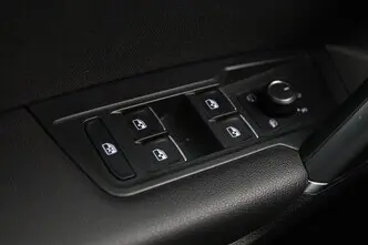 Volkswagen Tiguan, 2.0, 110 kW, дизель, автомат, передний привод