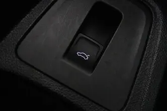 Volkswagen Tiguan, 2.0, 110 kW, дизель, автомат, передний привод