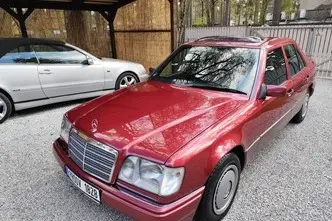Mercedes-Benz E 200, 2.0, 100 kW, бензин, автомат, задний привод