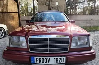 Mercedes-Benz E 200, 2.0, 100 kW, бензин, автомат, задний привод