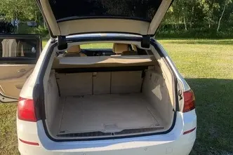 BMW 520, 2.0, 135 kW, дизель, механическая, задний привод