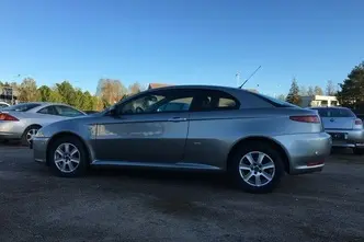 Alfa Romeo GT, 1.9, 110 kW, дизель, механическая, передний привод