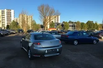 Alfa Romeo GT, 1.9, 110 kW, дизель, механическая, передний привод