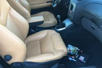 Alfa Romeo GT, 1.9, 110 kW, дизель, механическая, передний привод