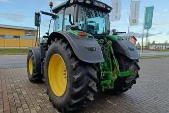 John Deere 6215R, 188 kW, diesel, automatic
