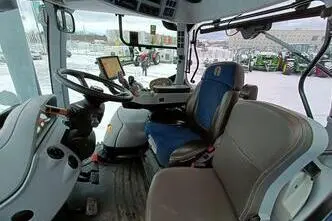 New Holland T 7.315 AC, 6.7, 221 kW, diesel, automatic, four-wheel drive