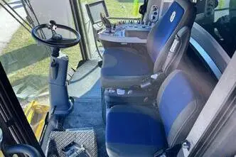 New Holland CX 8.80, 265 kW, diesel, automatic