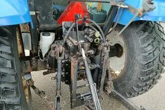 New Holland T 5050, 71 kW, diesel, manual