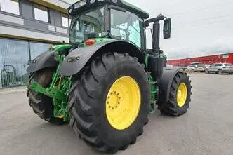 John Deere 6215R, 188 kW, diesel, automatic