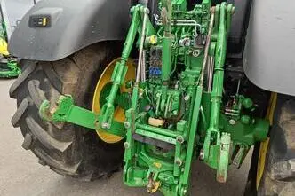 John Deere 6215R, 188 kW, diesel, automatic