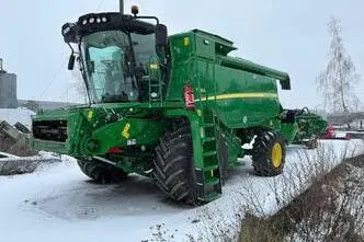John Deere T660, 285 kW, diesel, automatic