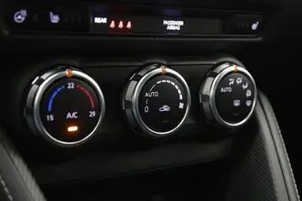 Mazda 2, 1.5, 66 kW, hybrid, manual, front-wheel drive
