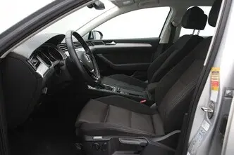 Volkswagen Passat, 1.4, 92 kW, petrol, automatic, front-wheel drive