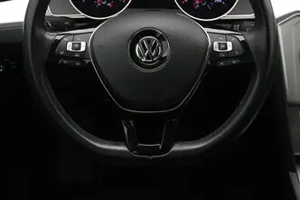Volkswagen Passat, 1.4, 92 kW, petrol, automatic, front-wheel drive