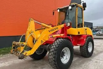 Volvo L 30 B-Z/X 4x4, 52 kW, diesel, automatic