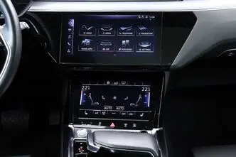 Audi e-tron, 158 kW, elekter, automaat, nelikvedu