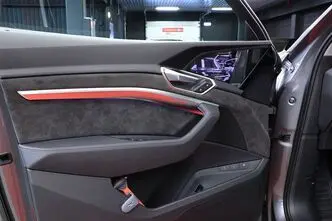 Audi e-tron, 158 kW, elekter, automaat, nelikvedu