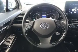 Toyota C-HR, 1.8, 72 kW, гибрид, автомат, передний привод