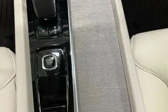 Volvo V60, 2.0, 145 kW, hybrid, automatic, front-wheel drive