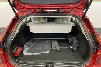 Volvo V60, 2.0, 145 kW, hybrid, automatic, front-wheel drive