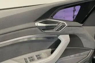 Audi e-tron, 158 kW, elekter, automaat, nelikvedu