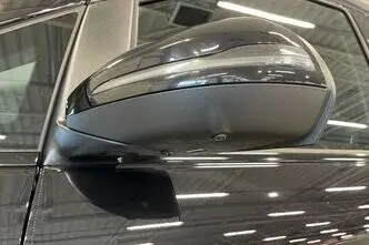 Mercedes-Benz V 300, 2.0, 174 kW, diesel, automatic, rear-wheel drive