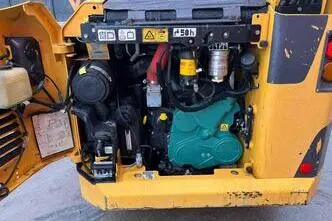 Volvo MC 70 C T4, 1.9, 42 kW, diesel, four-wheel drive