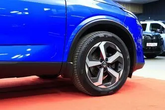 Nissan Qashqai, 1.3, 116 kW, hybrid, automatic, front-wheel drive