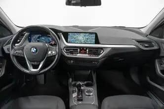 BMW 118, 1.5, 100 kW, бензин, автомат, передний привод