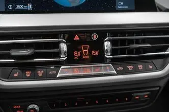 BMW 118, 1.5, 100 kW, бензин, автомат, передний привод