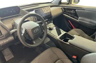 Toyota bZ4X, 73 kW, электричество, передний привод