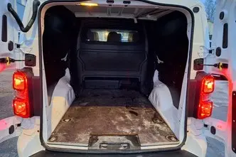 Citroën Jumpy, 2.0, 106 kW, diesel, automatic, front-wheel drive