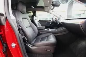 Tesla Model Y, 153 kW, электричество, автомат, полный привод