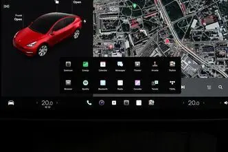 Tesla Model Y, 153 kW, электричество, автомат, полный привод