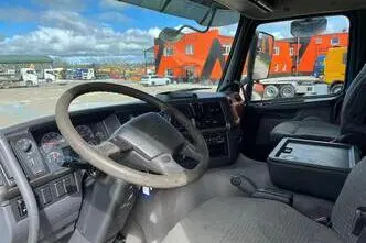 Volvo FM 9 300 6x2*4, 220 kW, diisel, automaat