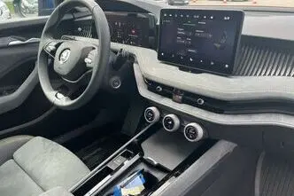 Škoda Superb, 1.5, 110 kW, подключаемый гибрид, автомат, передний привод